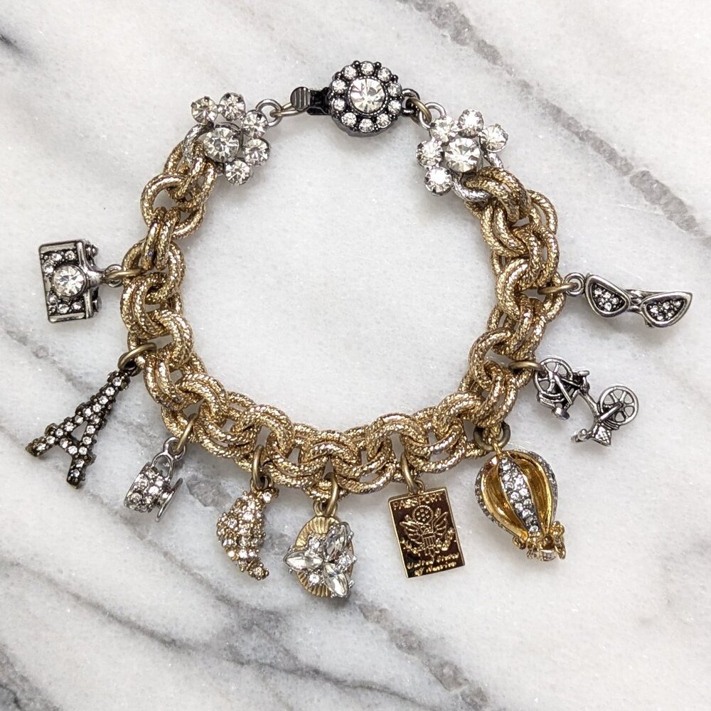 NWOT Banana Republic Charm Bracelet Gold - Picture 10 of 14